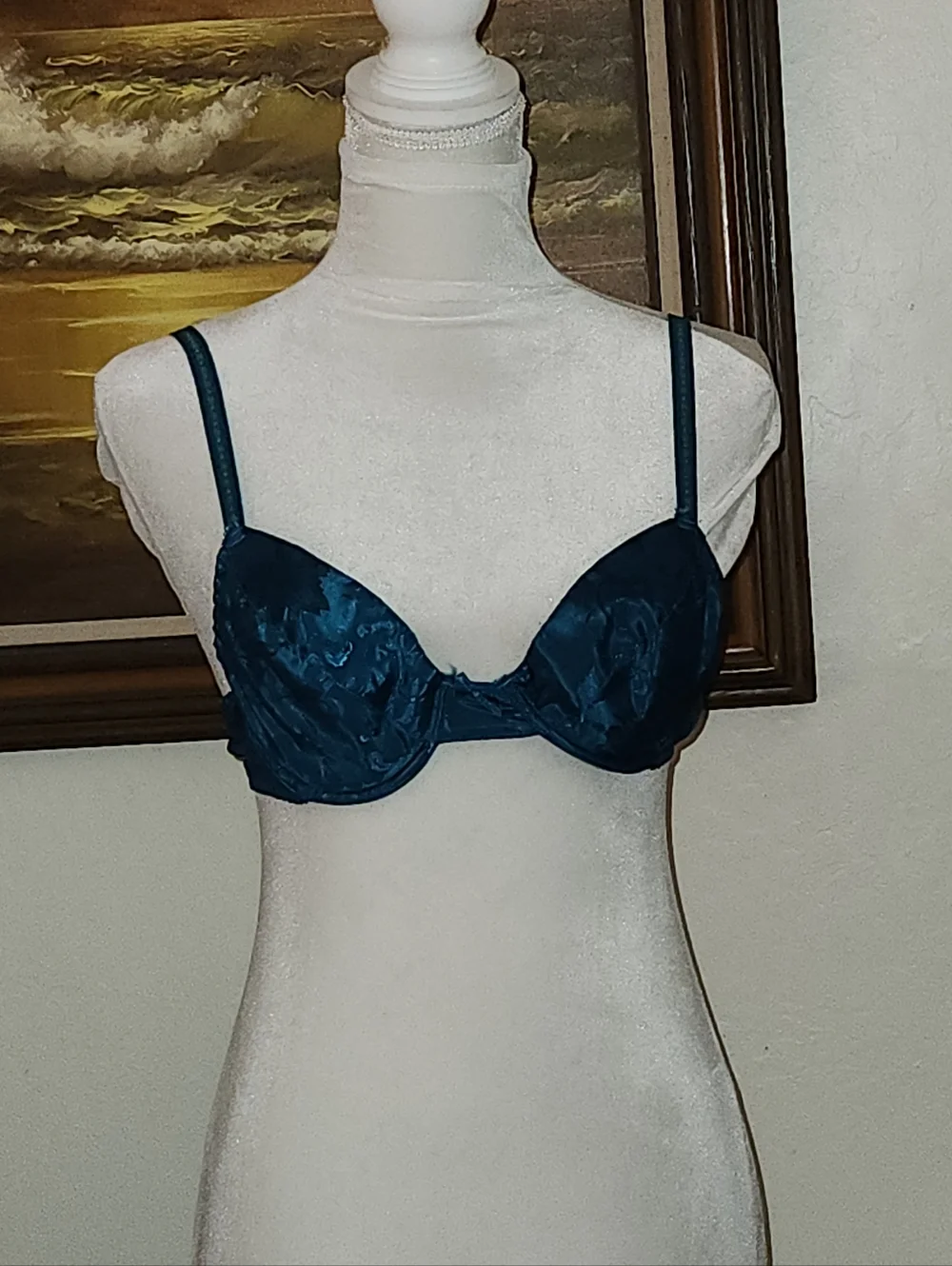 Vintage 1990s Embroidered Satin Lightly Lined Underwire Bra - Picture 2 of 13